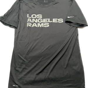 Black Nike LA Rams short sleeve tee